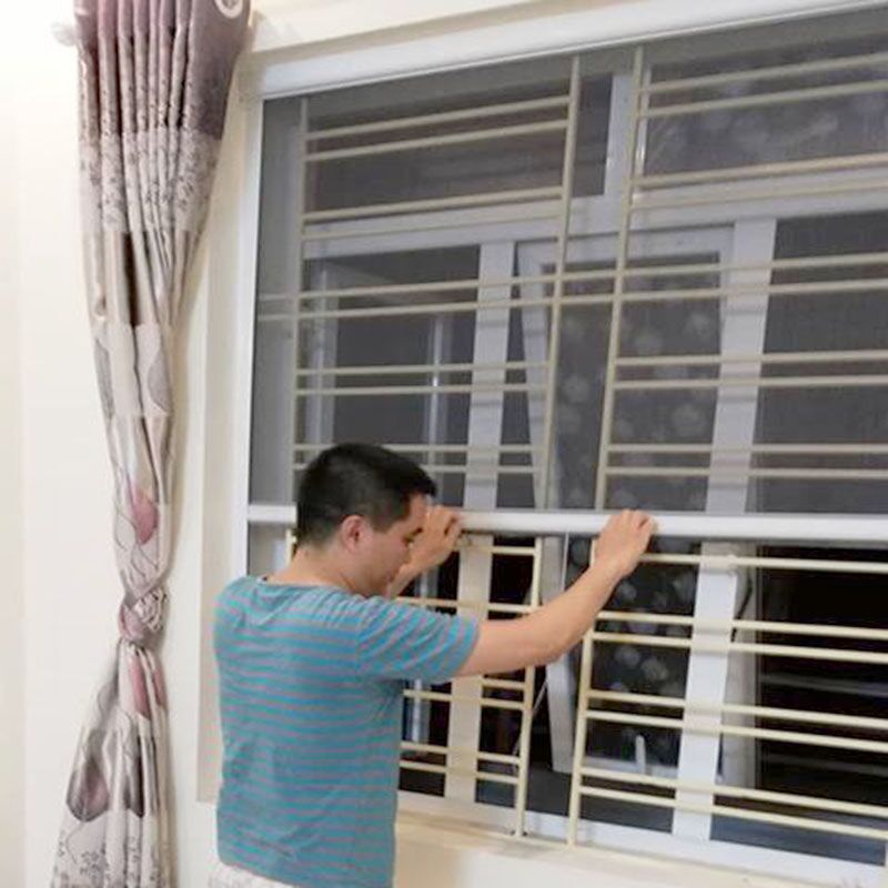 cửa lưới chống muỗi hòa phát tự cuốn TC01